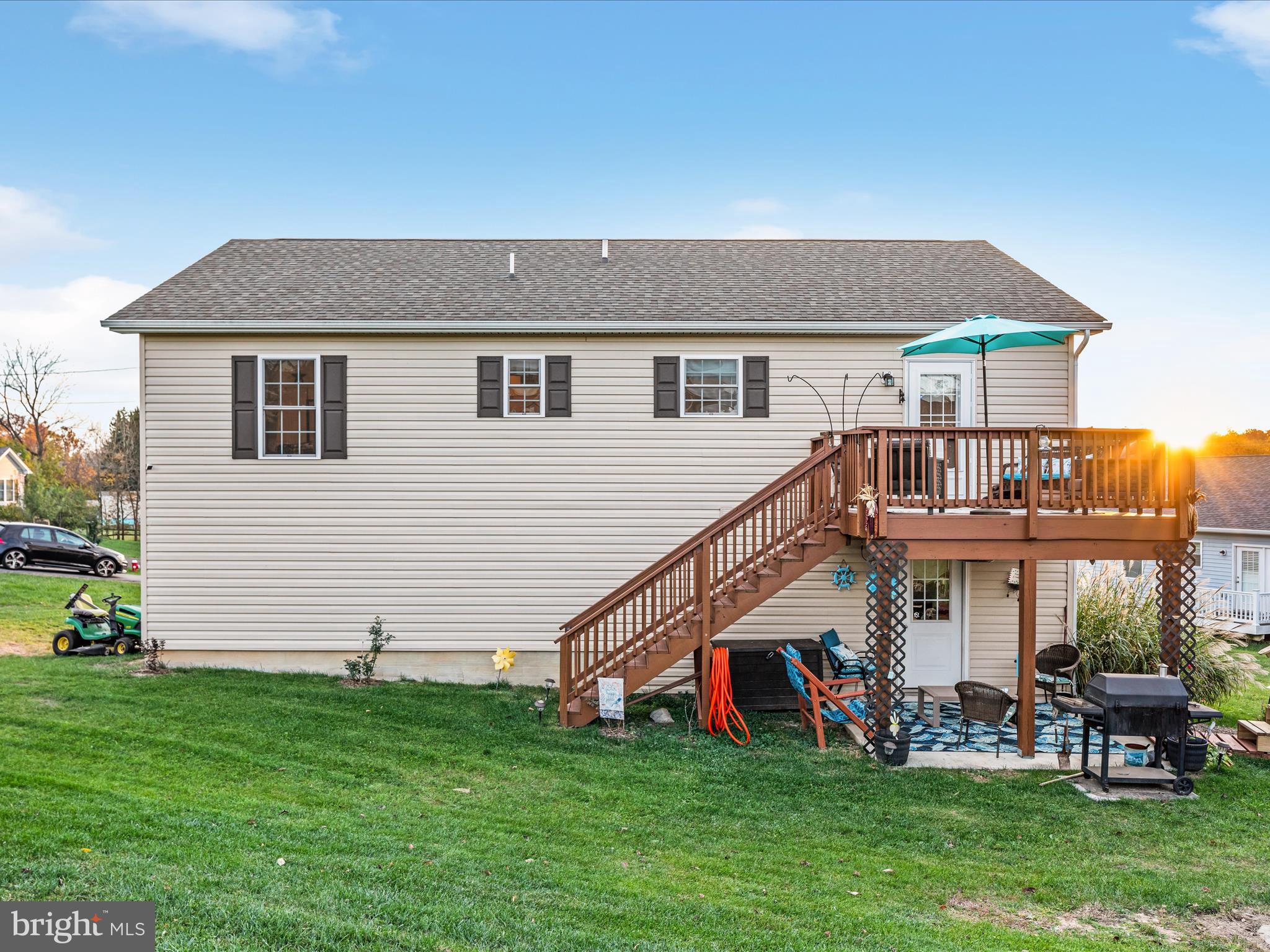 ELIZABETH STATION - Residential