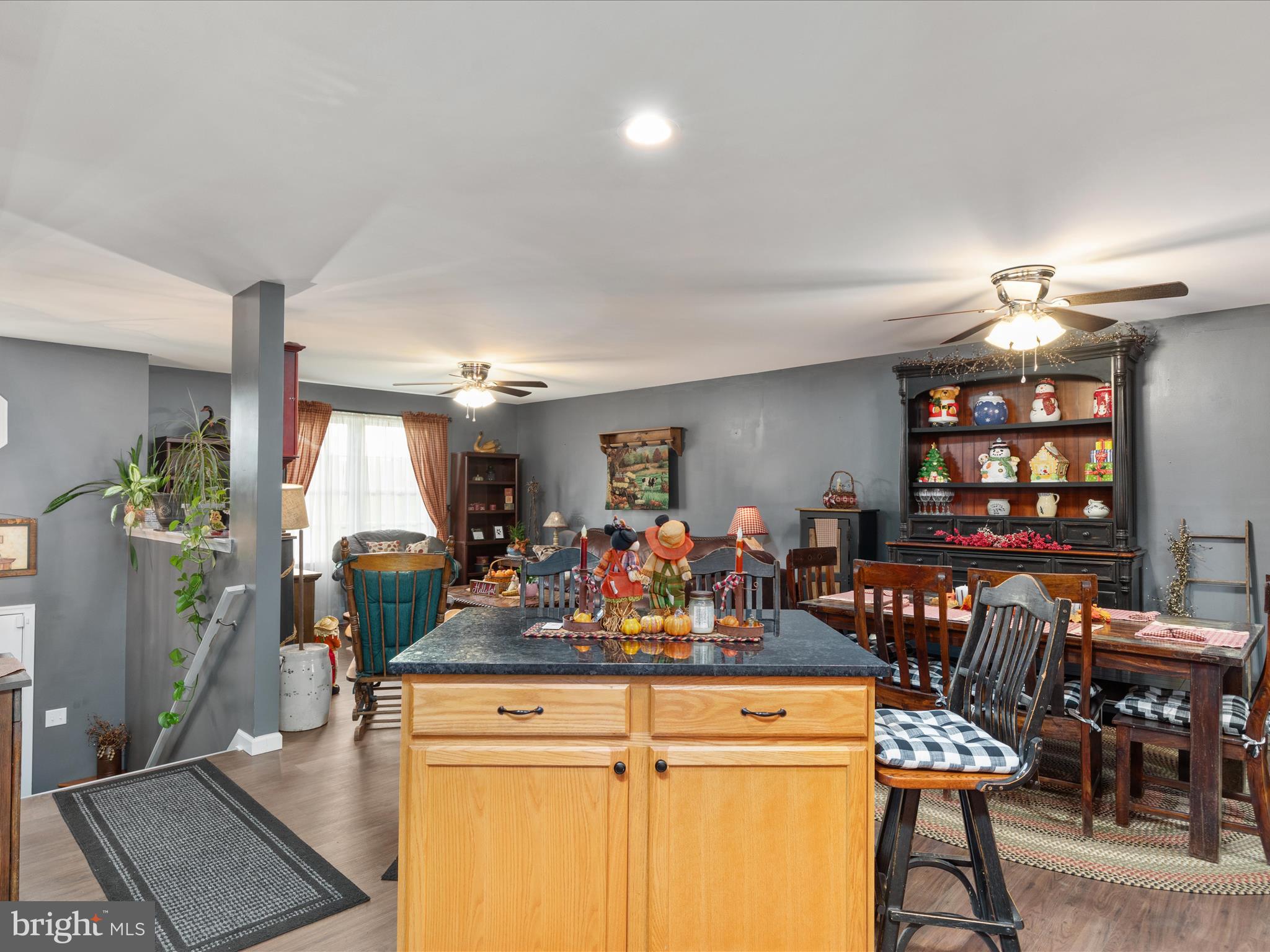 ELIZABETH STATION - Residential