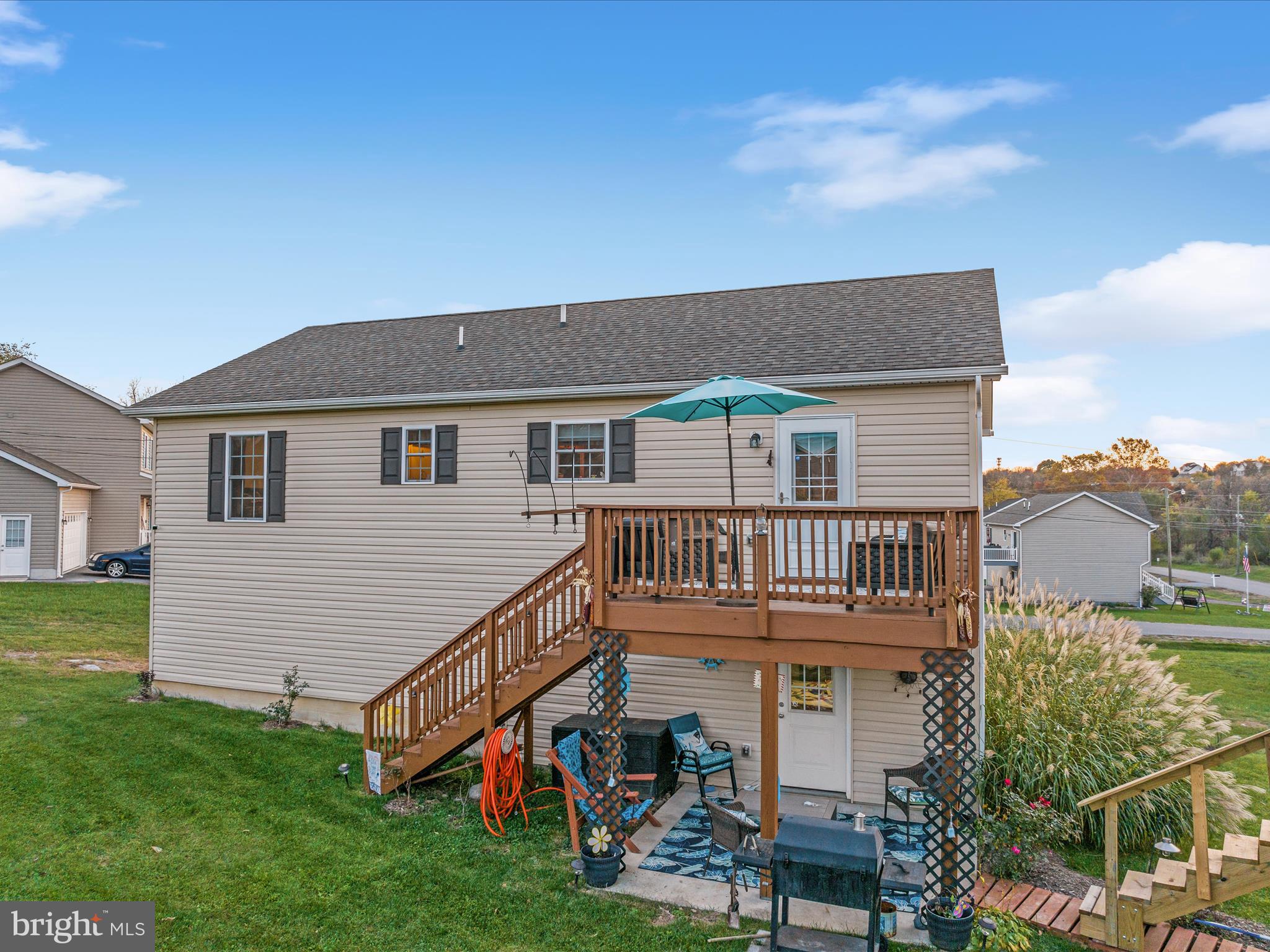 ELIZABETH STATION - Residential