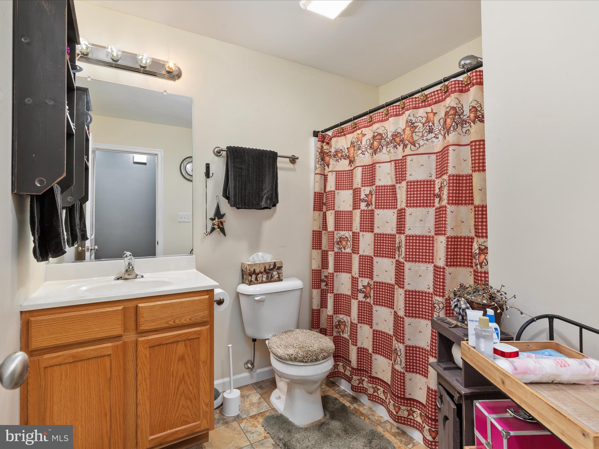 ELIZABETH STATION - Residential