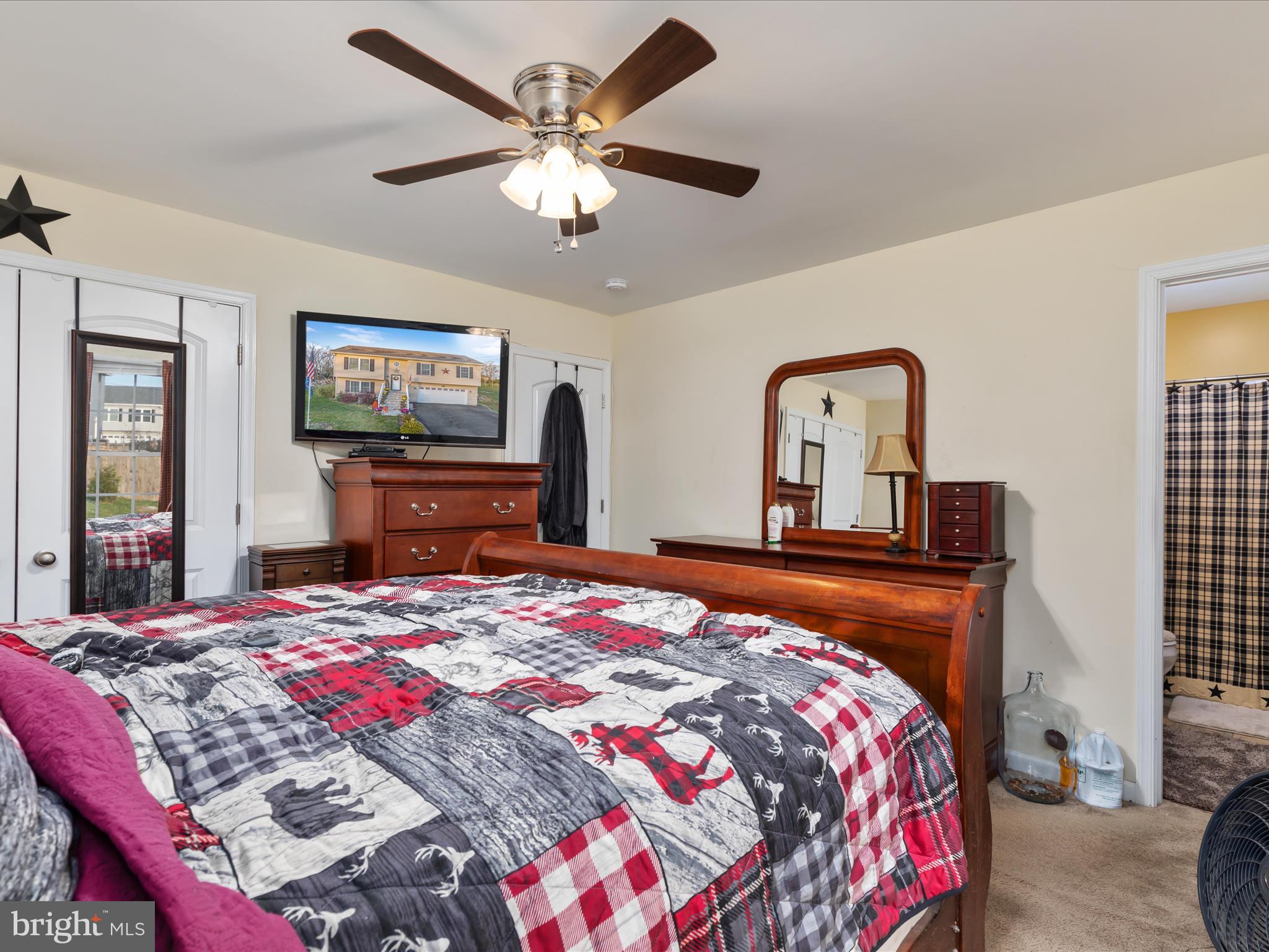 ELIZABETH STATION - Residential