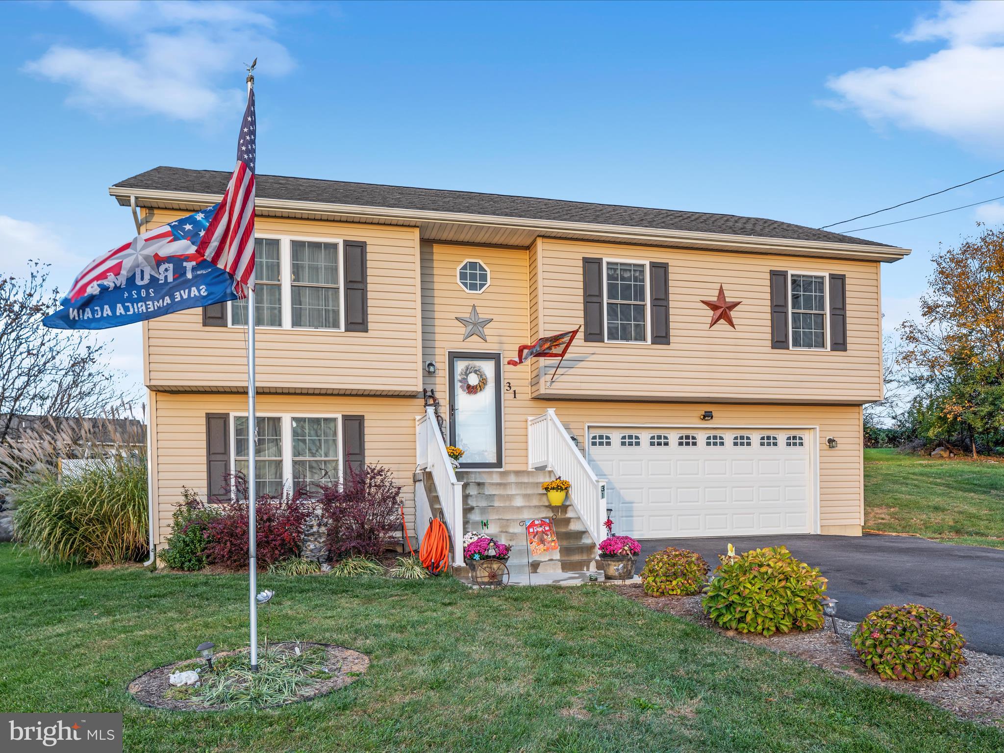 ELIZABETH STATION - Residential