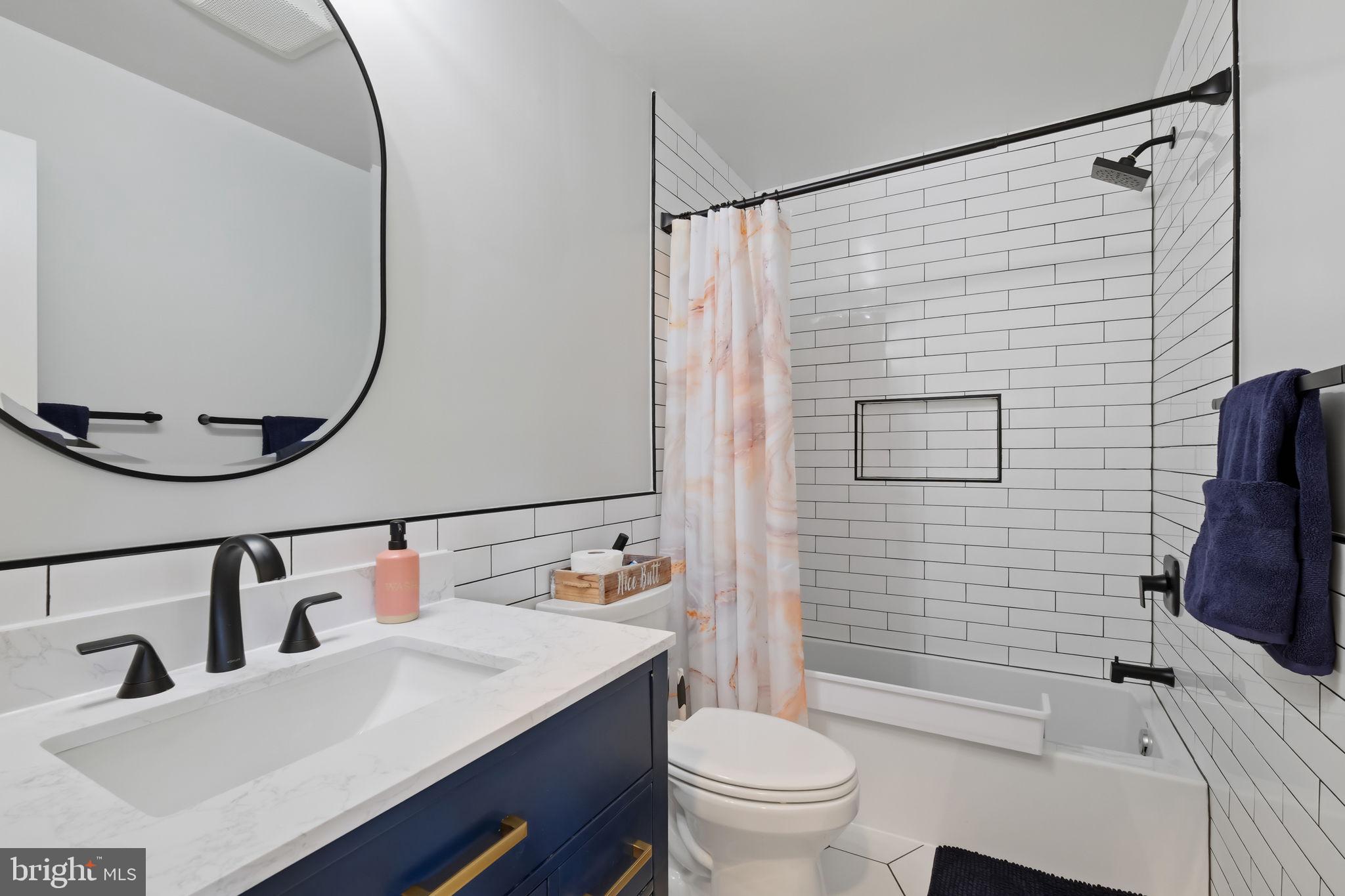 BEL PRE WOODS - Residential