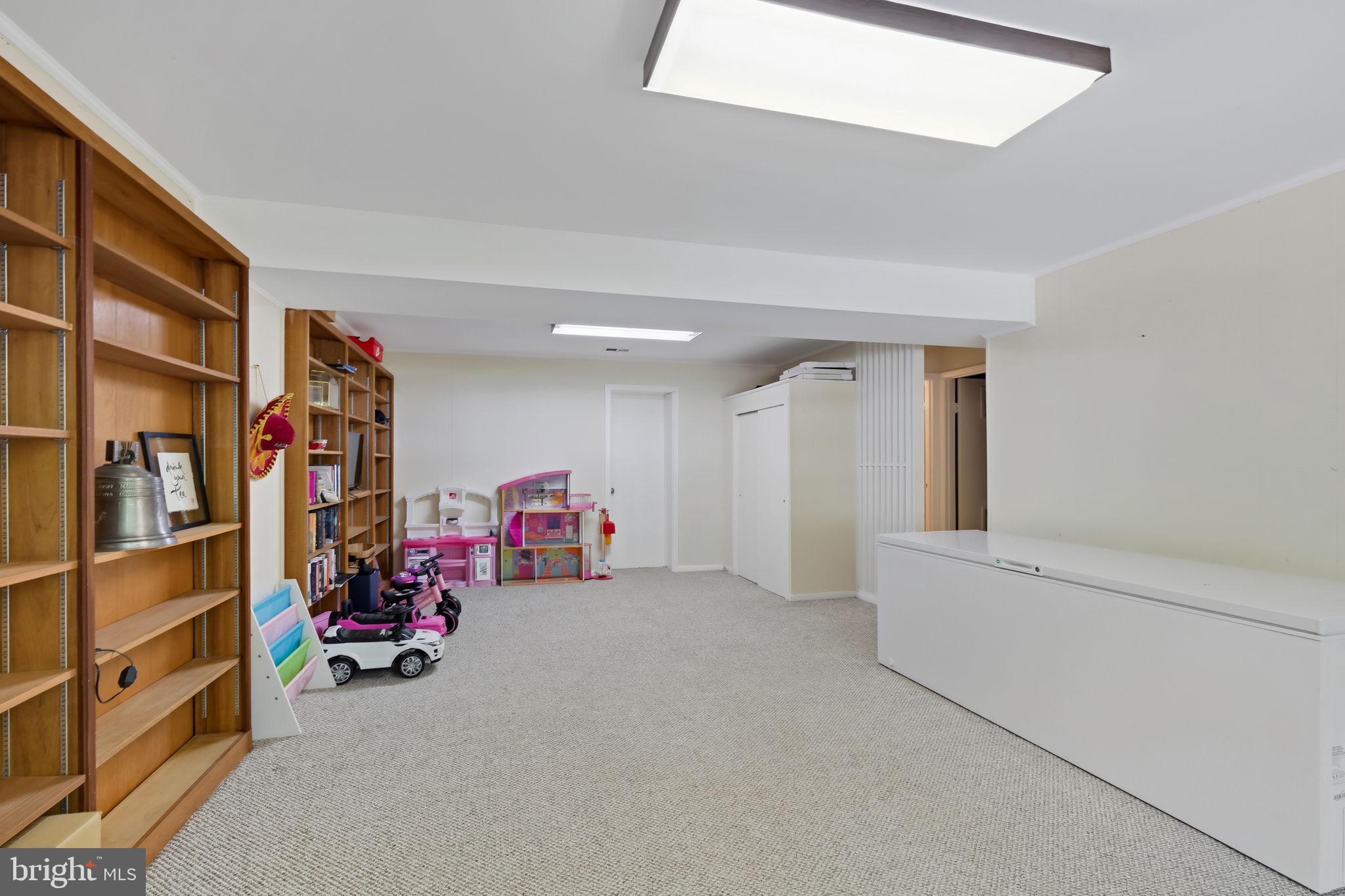 BEL PRE WOODS - Residential