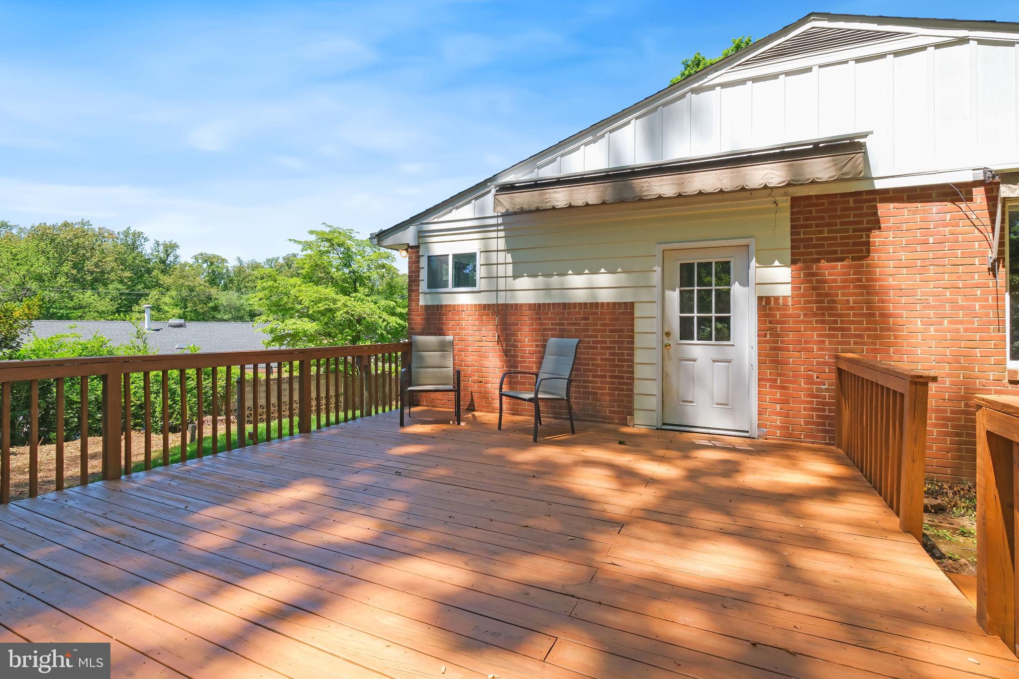 BEL PRE WOODS - Residential