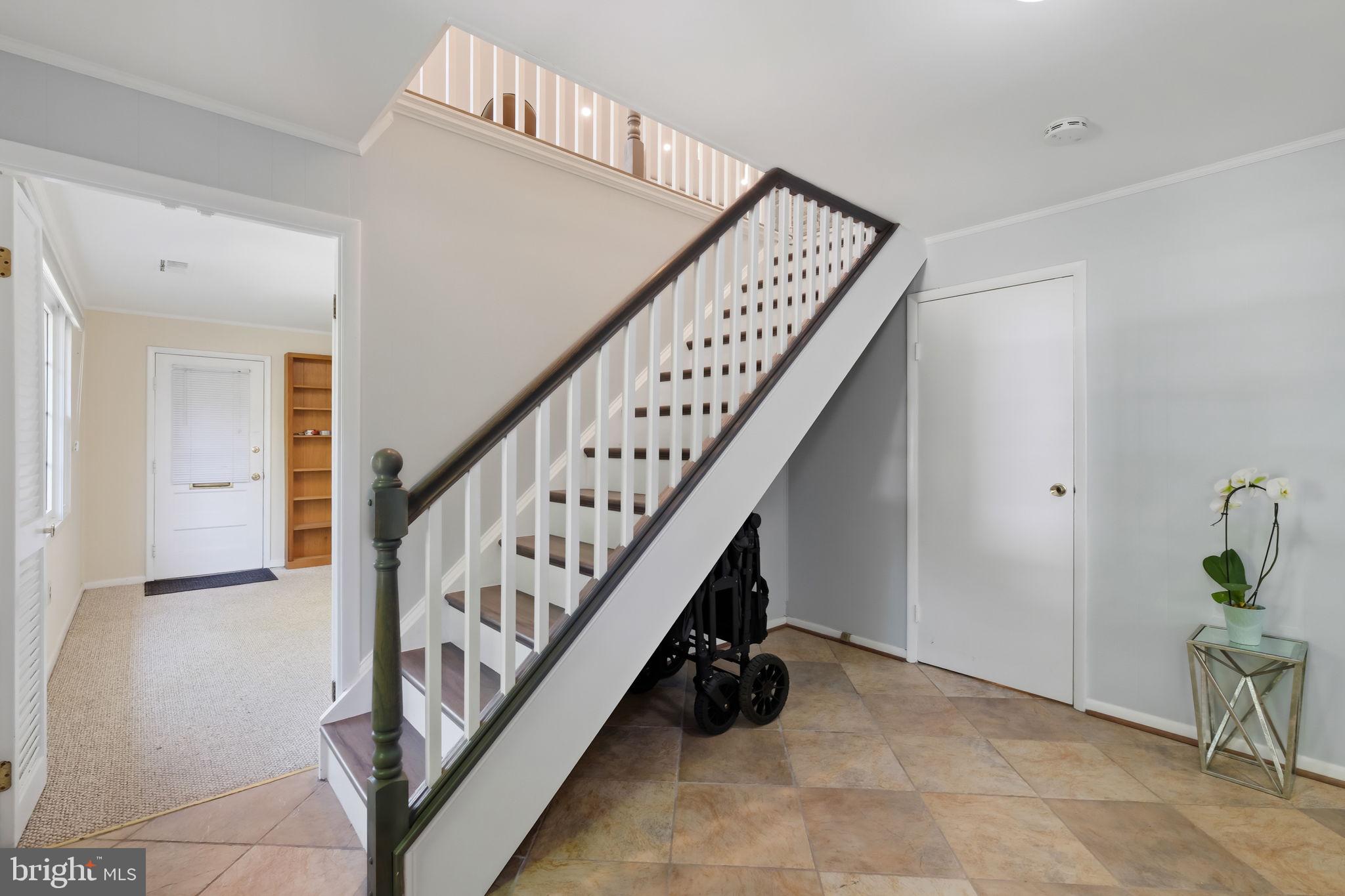 BEL PRE WOODS - Residential