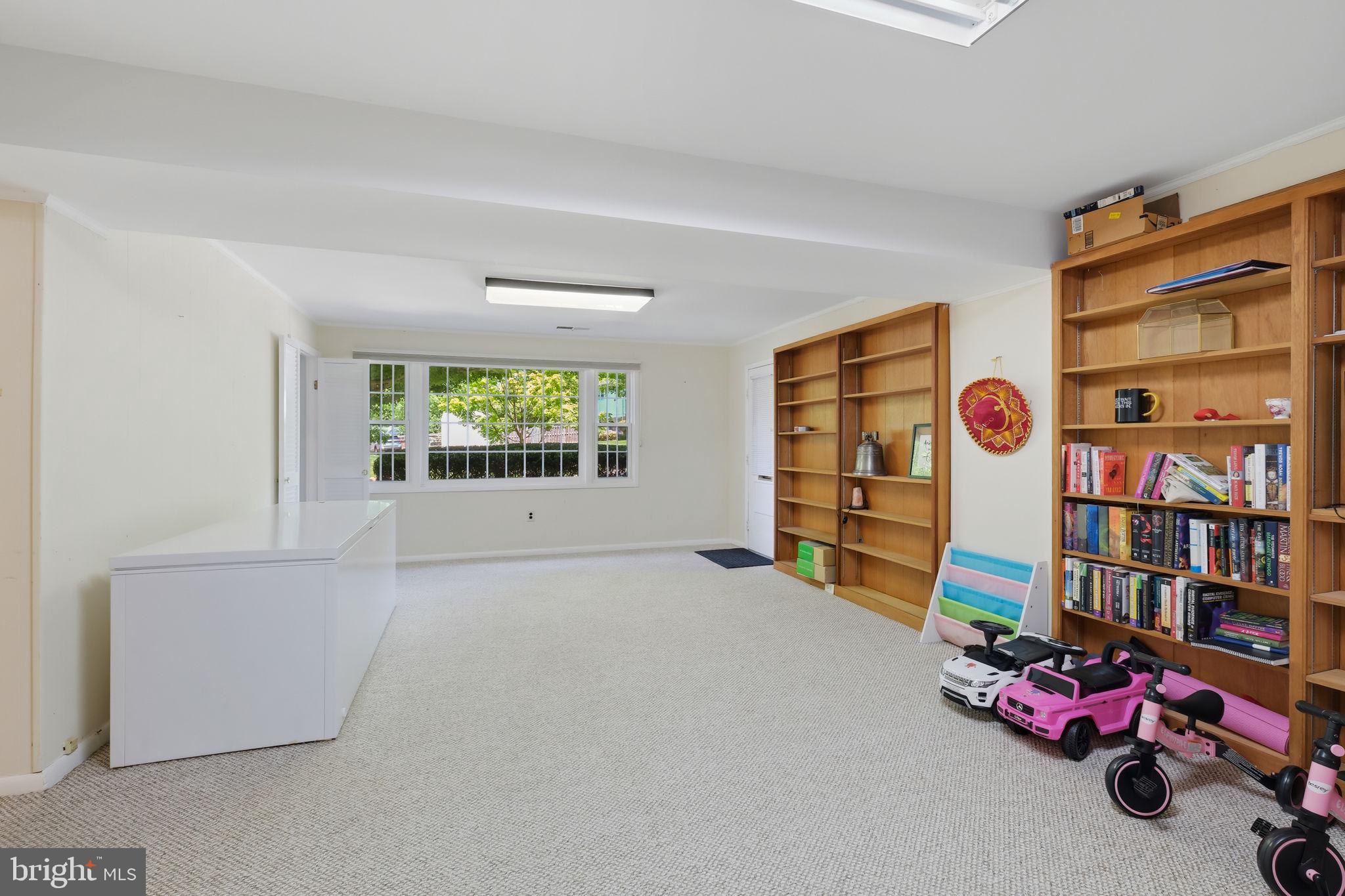 BEL PRE WOODS - Residential