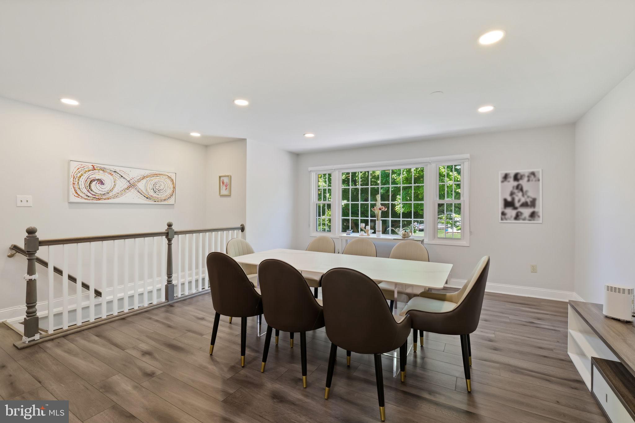 BEL PRE WOODS - Residential