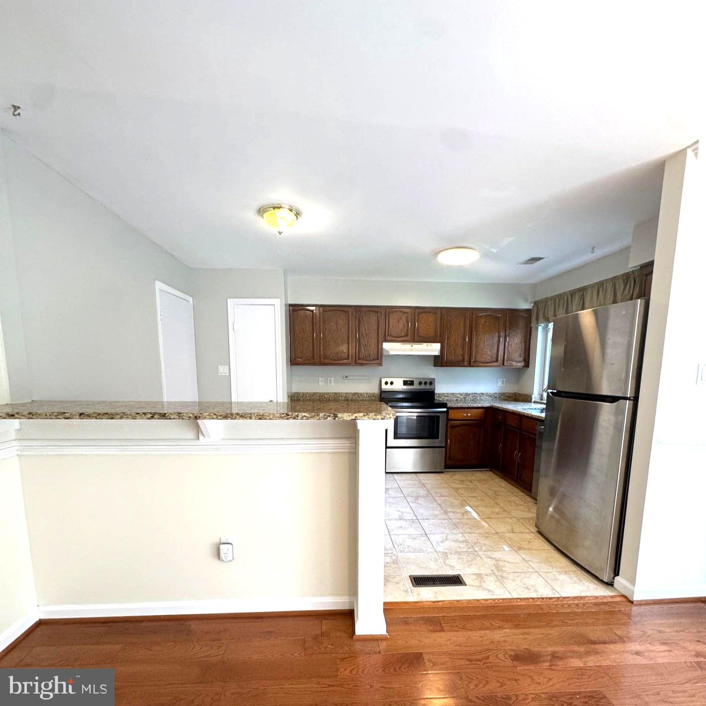 5431 HELM COURT