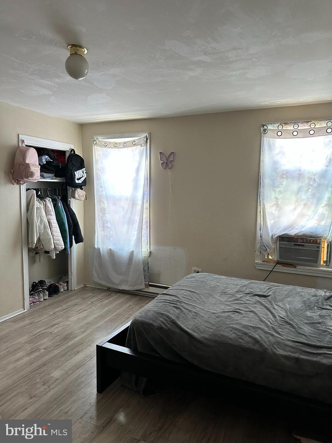 HUNTING PARK - Residential