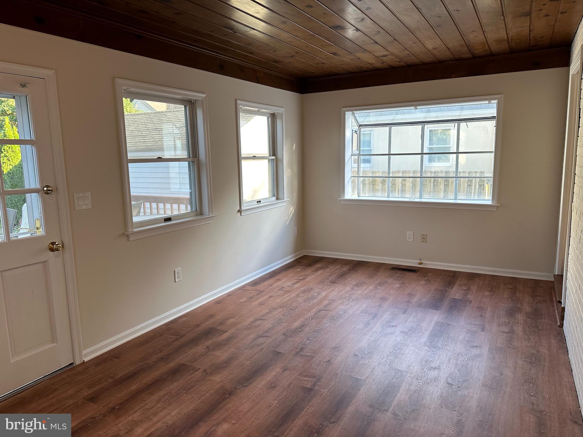 HILLMEAD - Residential Lease