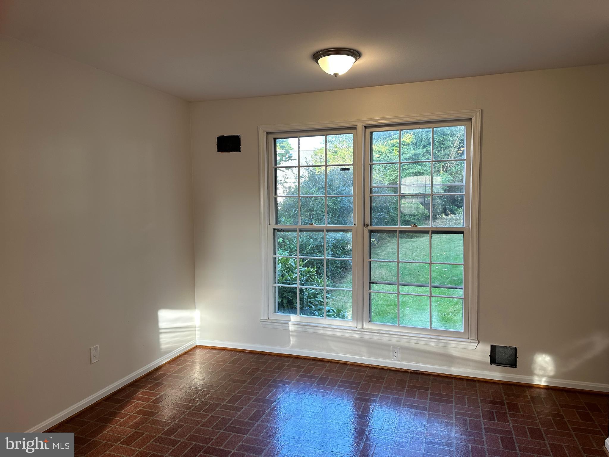 HILLMEAD - Residential Lease