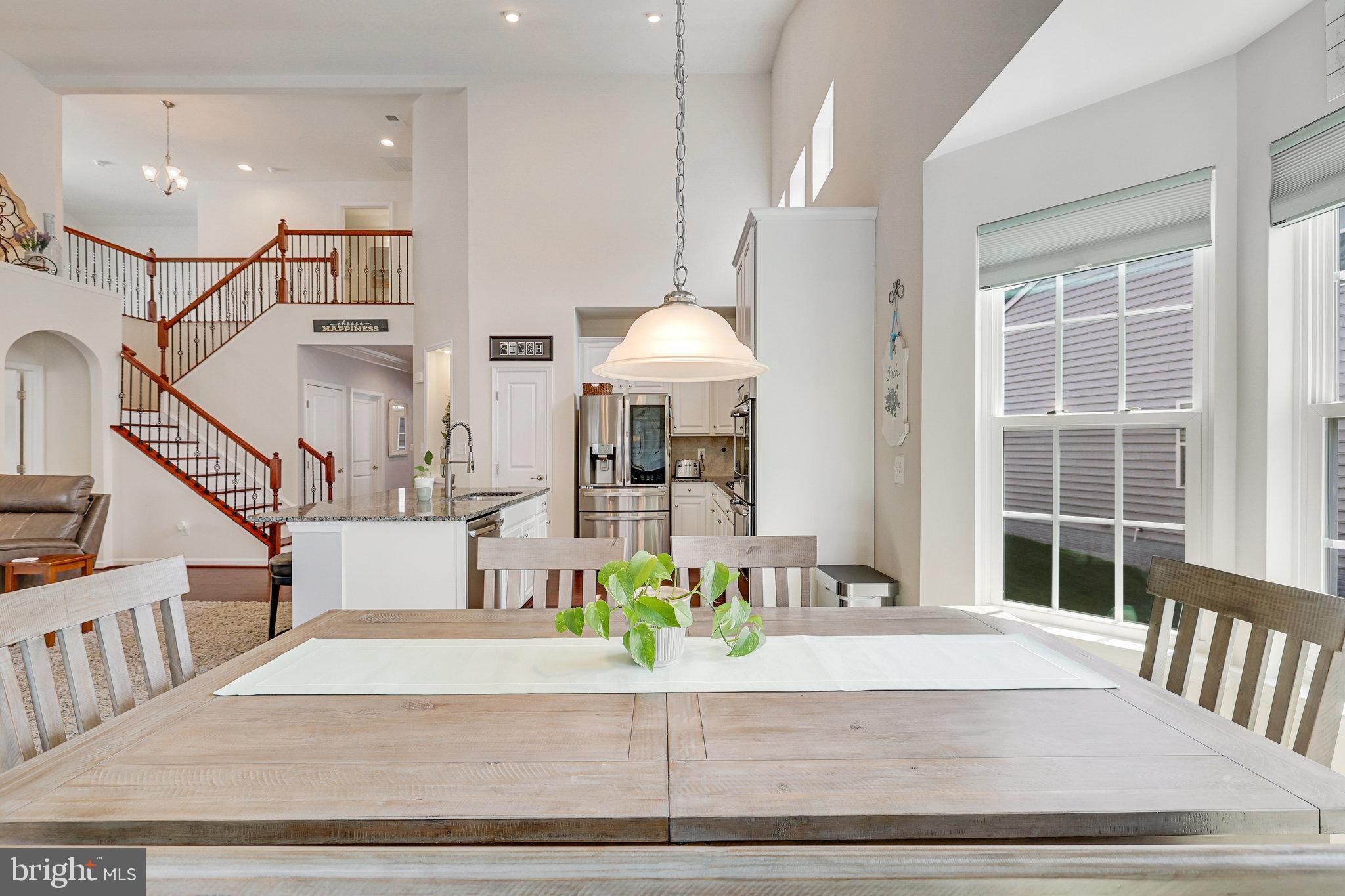 SEVEN HILLS - Residential