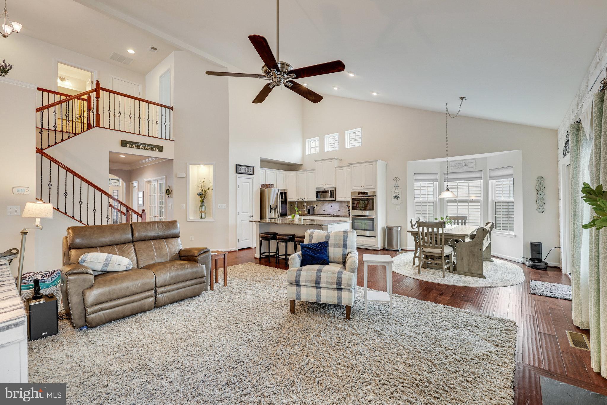 SEVEN HILLS - Residential