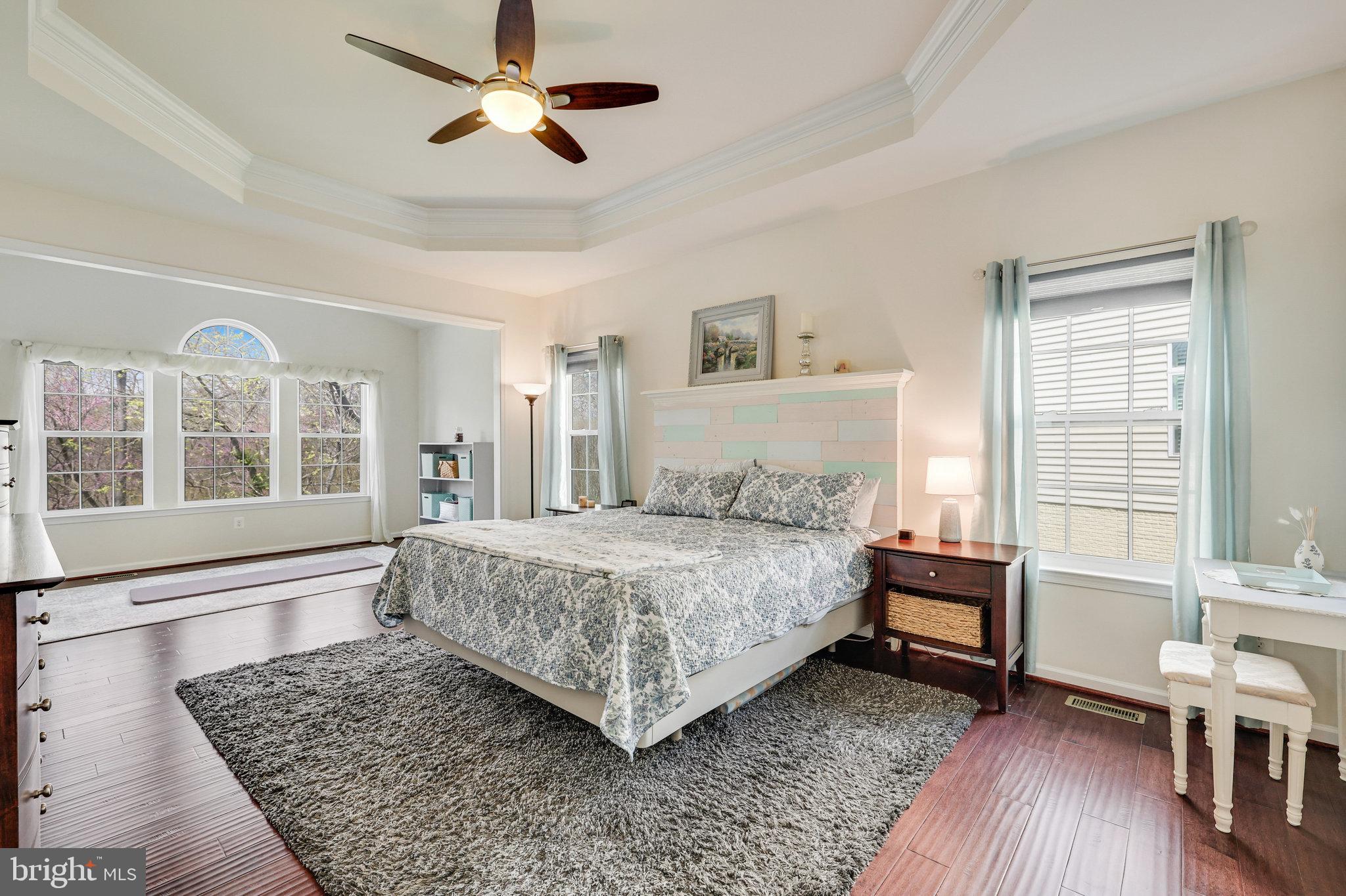 SEVEN HILLS - Residential