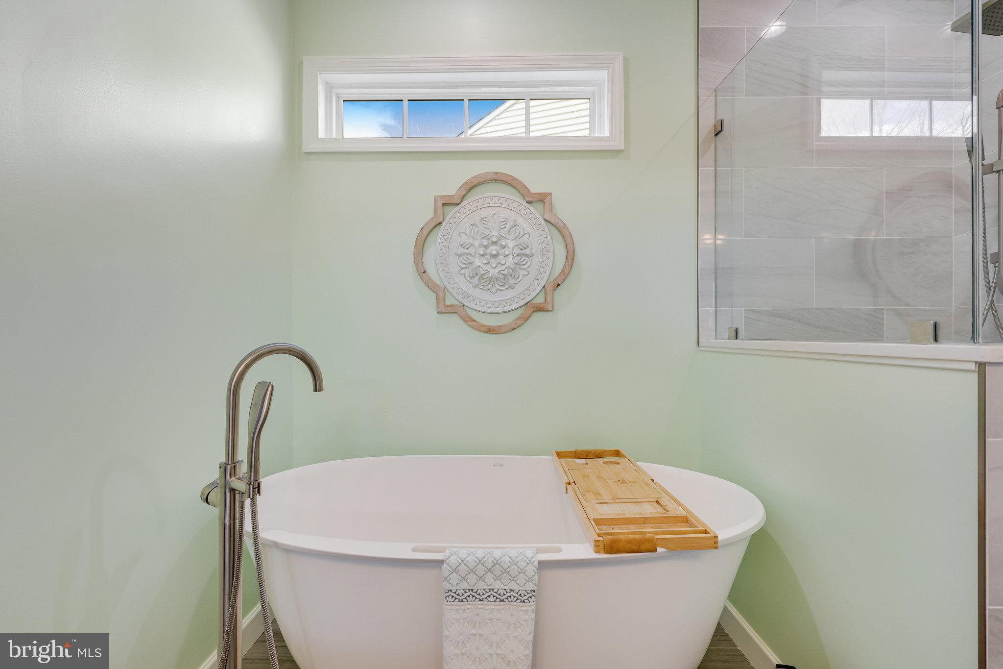 SEVEN HILLS - Residential