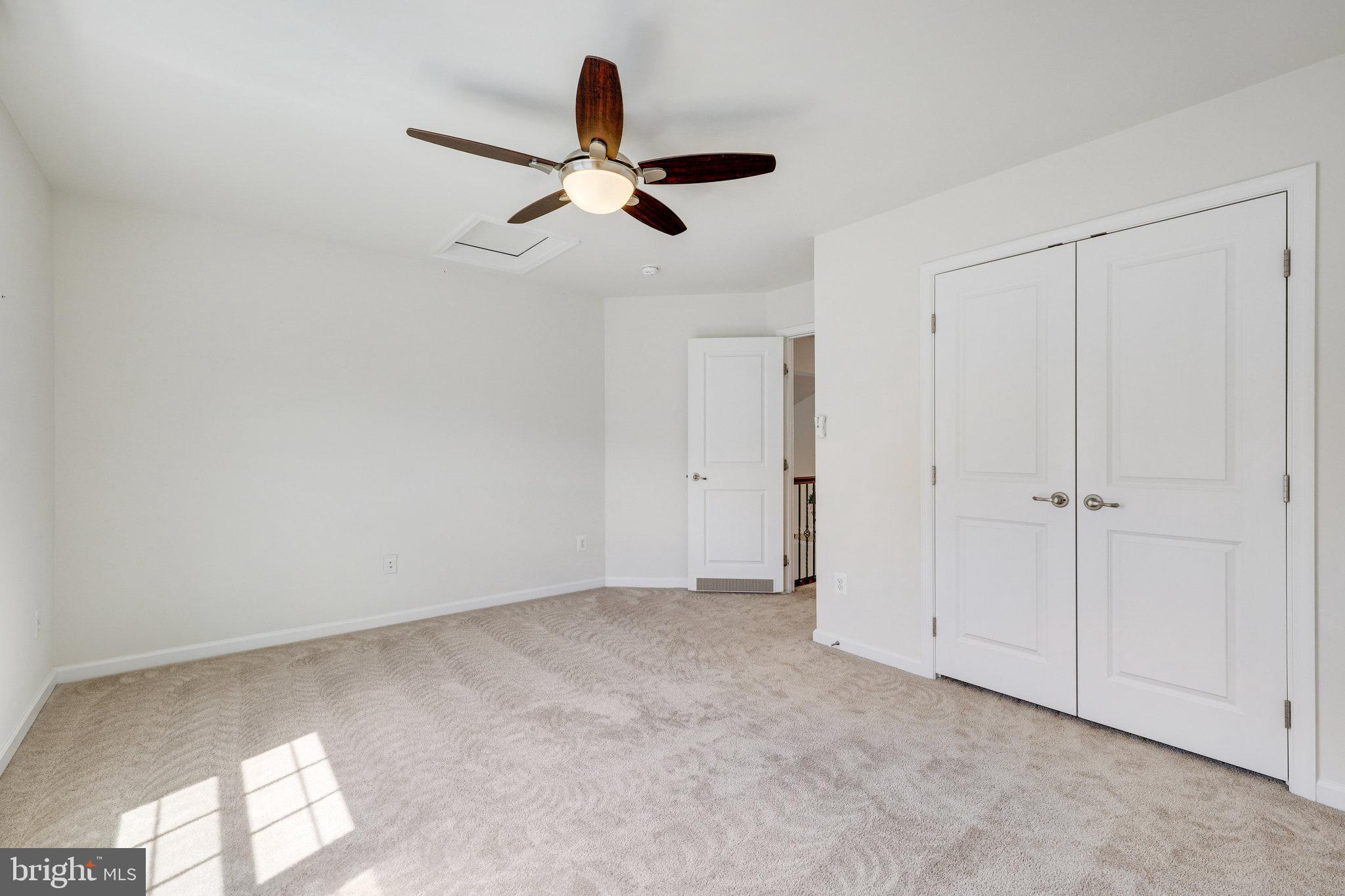 SEVEN HILLS - Residential