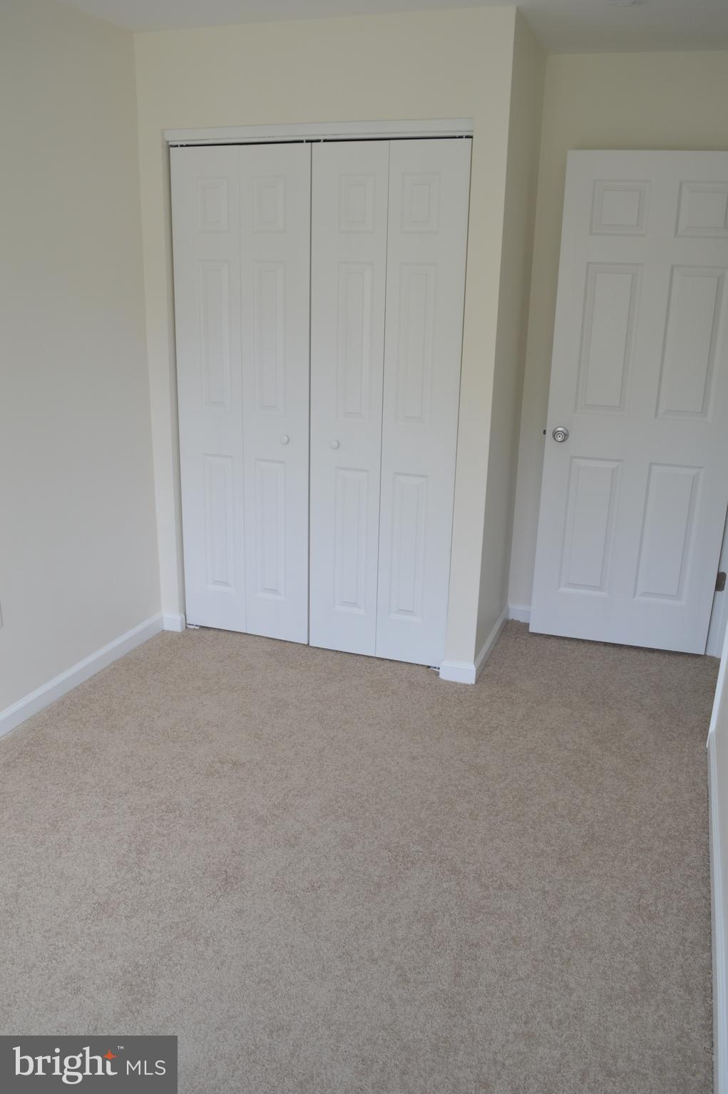 MAGOTHY ESTATES - Residential Lease