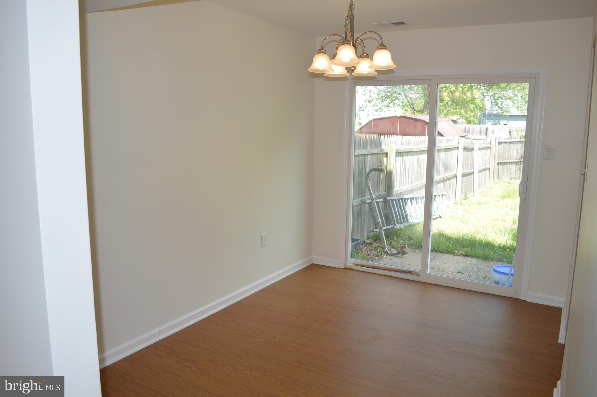 MAGOTHY ESTATES - Residential Lease