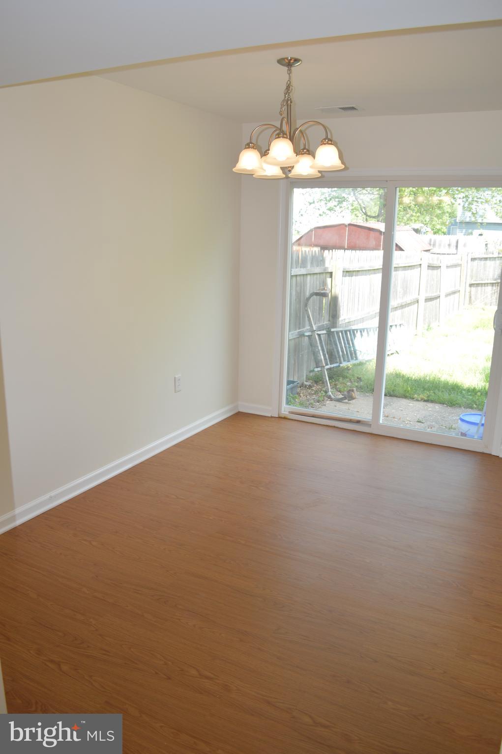 MAGOTHY ESTATES - Residential Lease