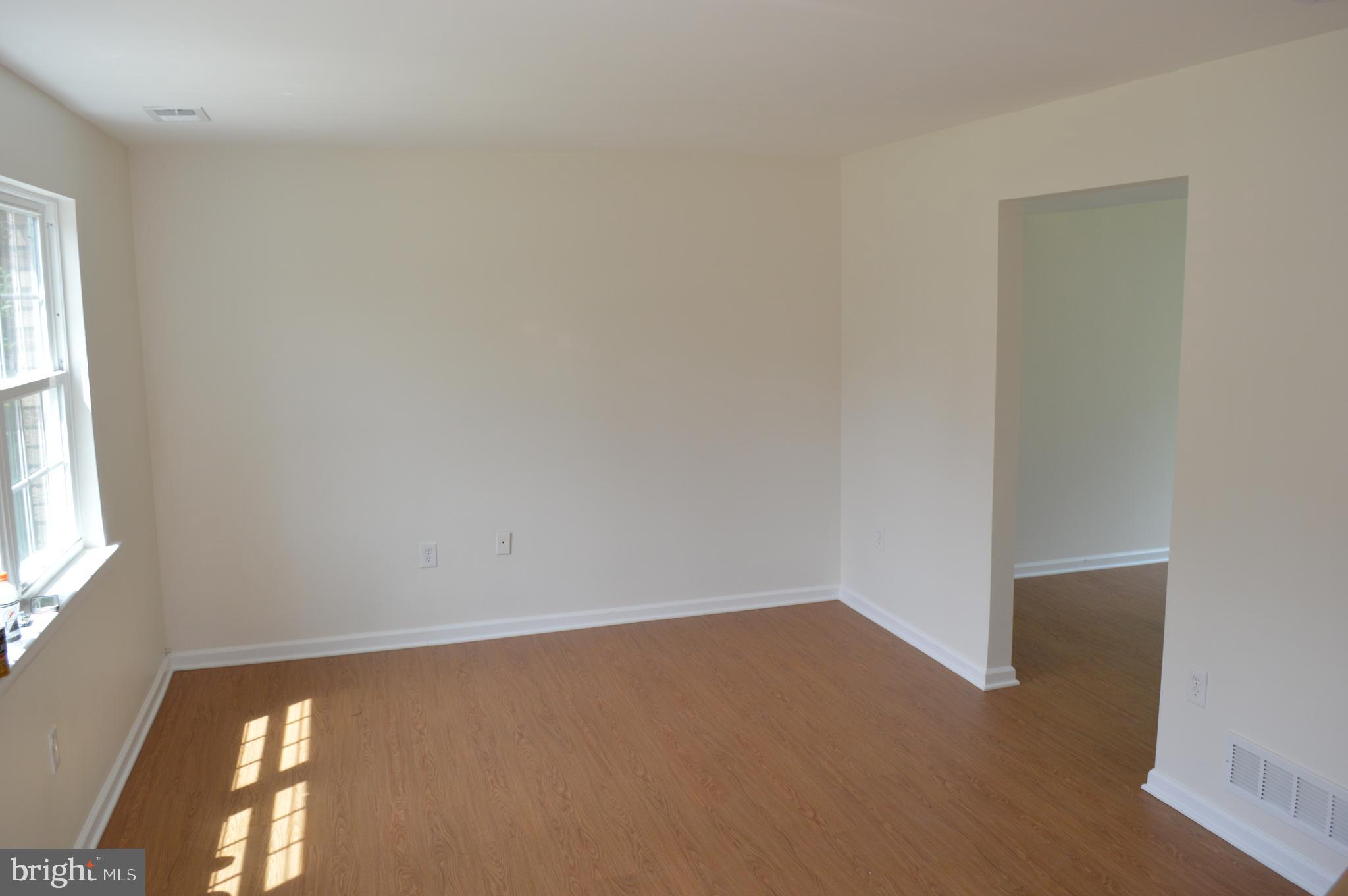 MAGOTHY ESTATES - Residential Lease