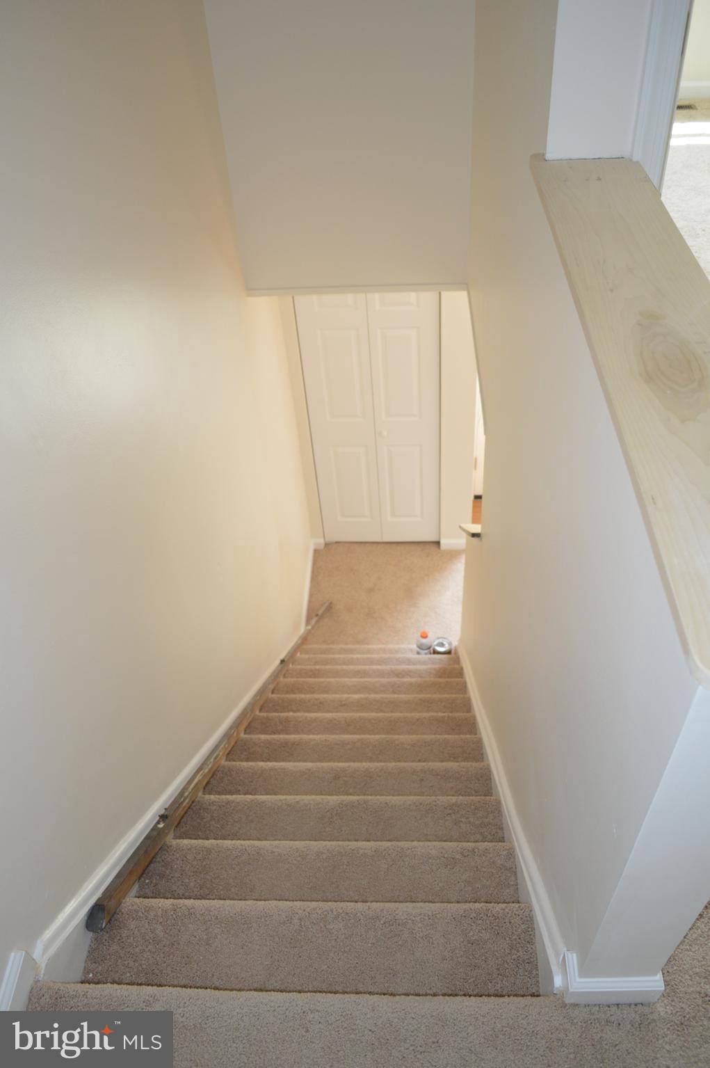 MAGOTHY ESTATES - Residential Lease