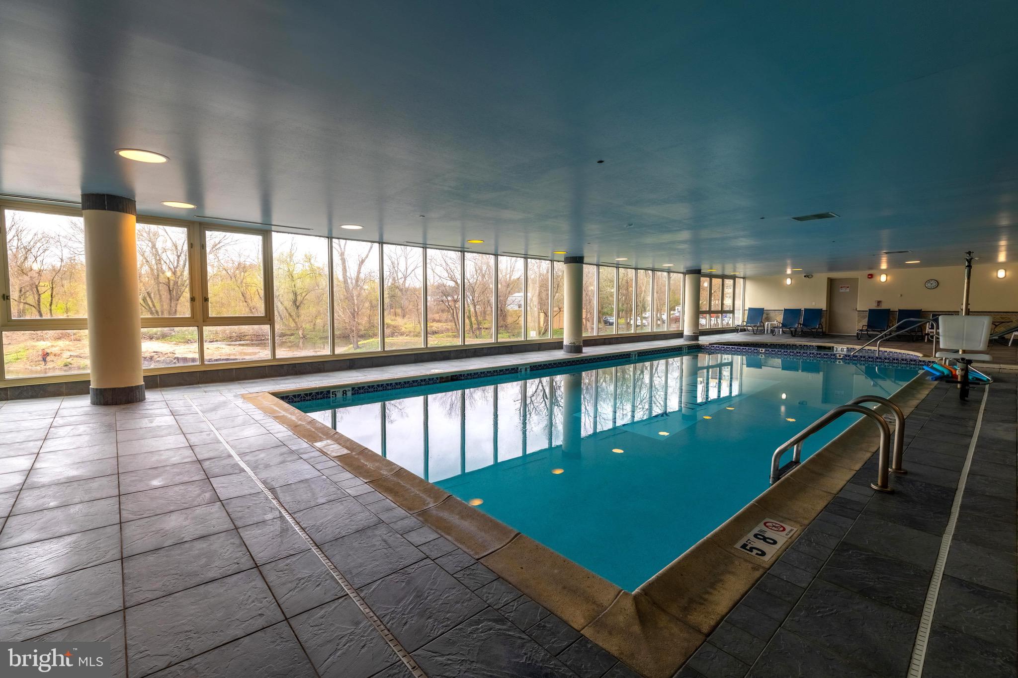 HUNTINGDON PLACE - Residential