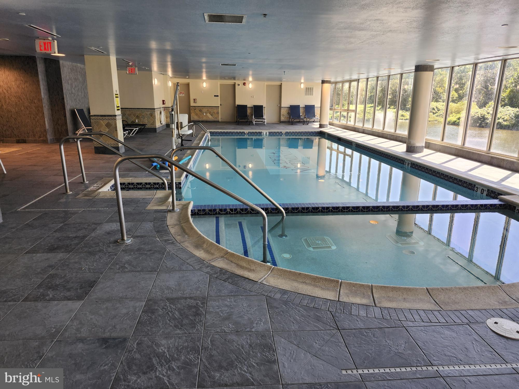 HUNTINGDON PLACE - Residential