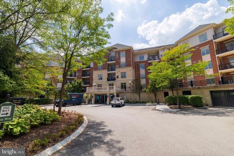 Condo For Sale - 227 Carson Terrace<br/> HUNTINGDON VALLEY, PA 19006