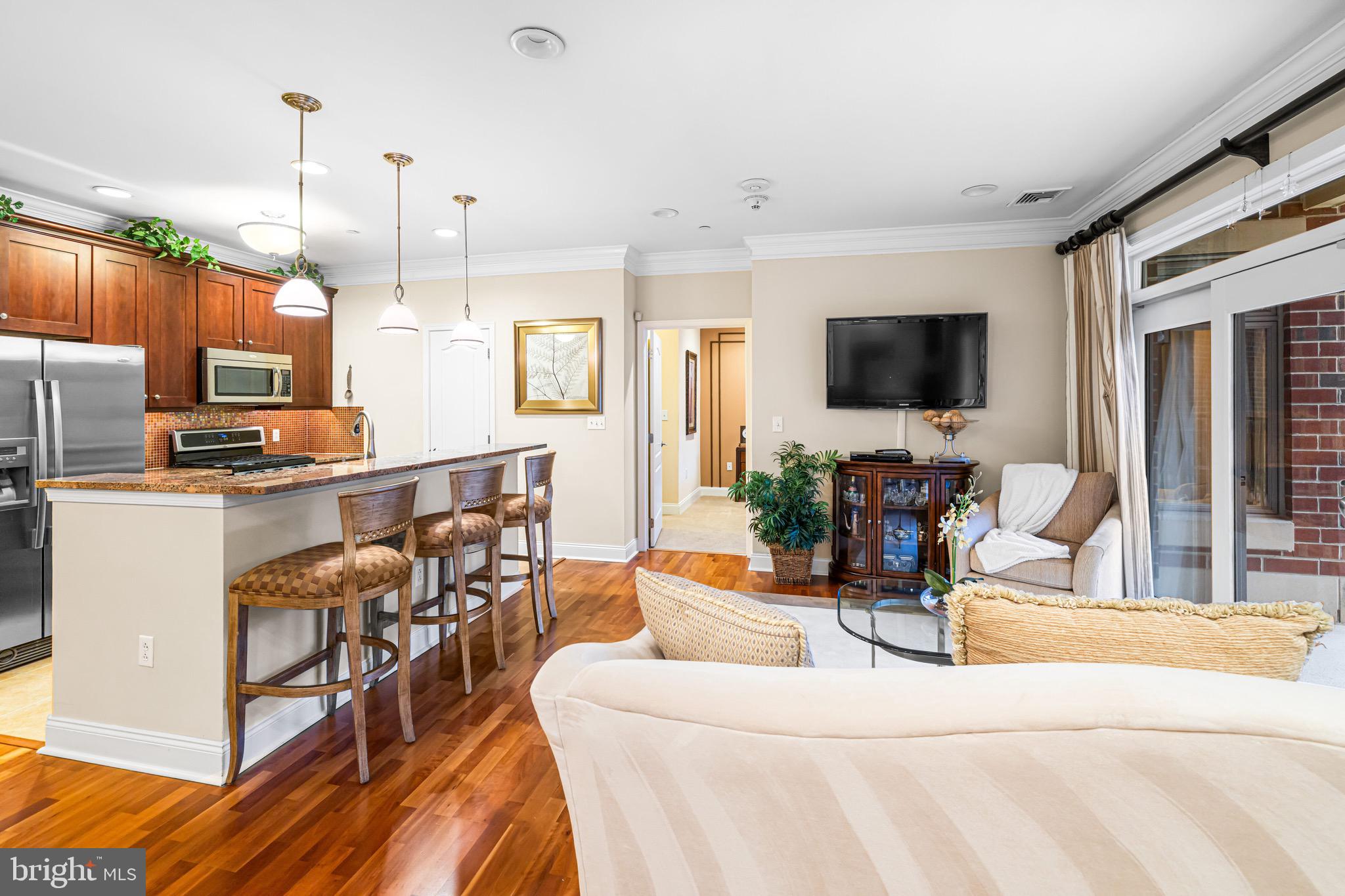 HUNTINGDON PLACE - Residential