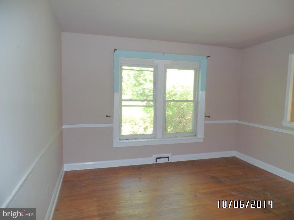 HAYWOOD HEIGHTS - Residential