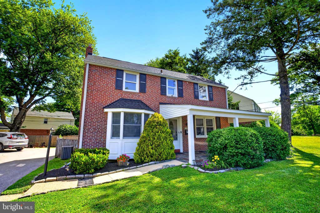 Photo of 119 Heatherwood Road, HAVERTOWN, PA 19083 (MLS # PADE2117834)