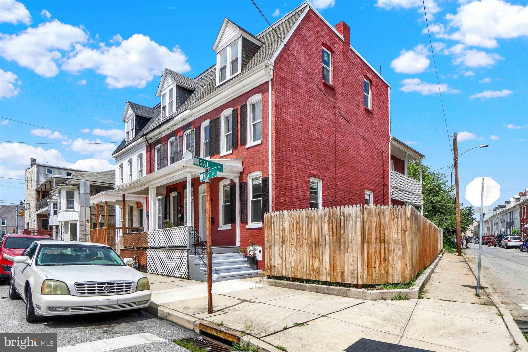 217 S WEST STREET