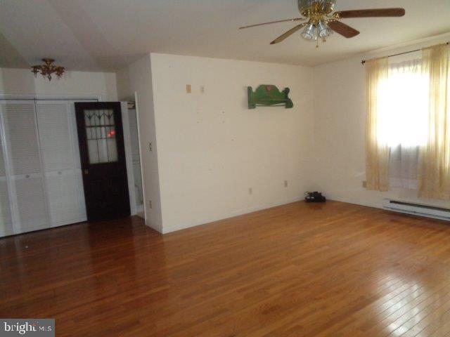 NEWVILLE - Residential