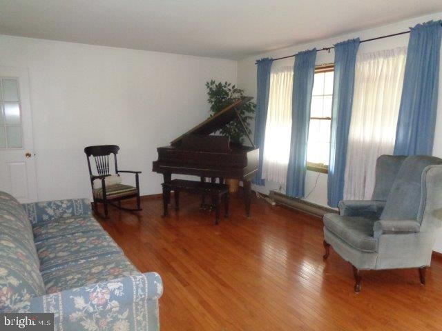 NEWVILLE - Residential