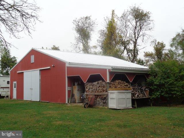 NEWVILLE - Residential