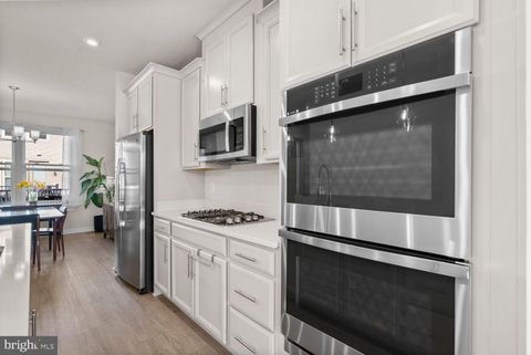 Tiny photo for 2505 Nicholson Street, HYATTSVILLE, MD 20782 (MLS # MDPG2194816)