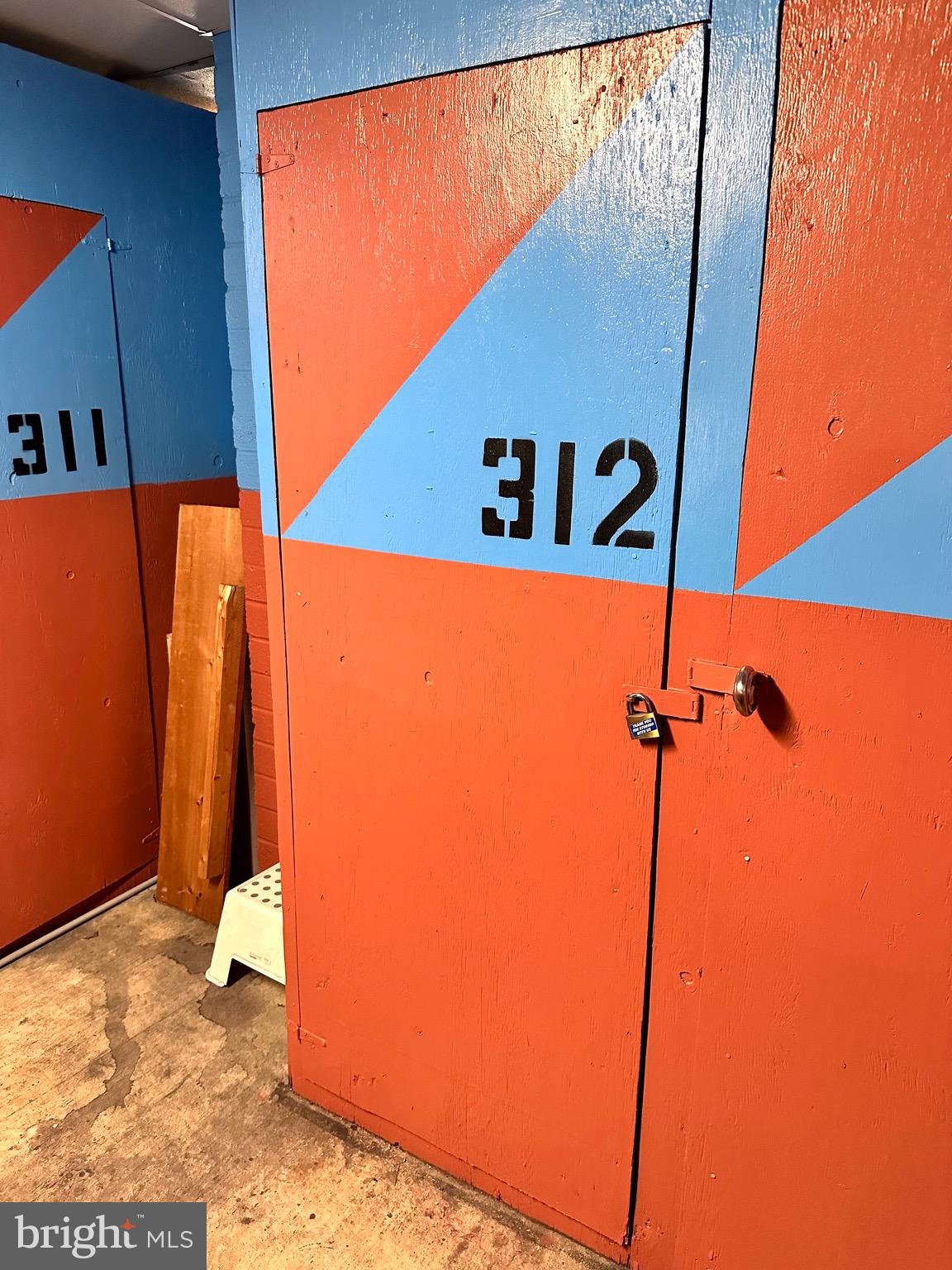 SUMMERWALK - Residential