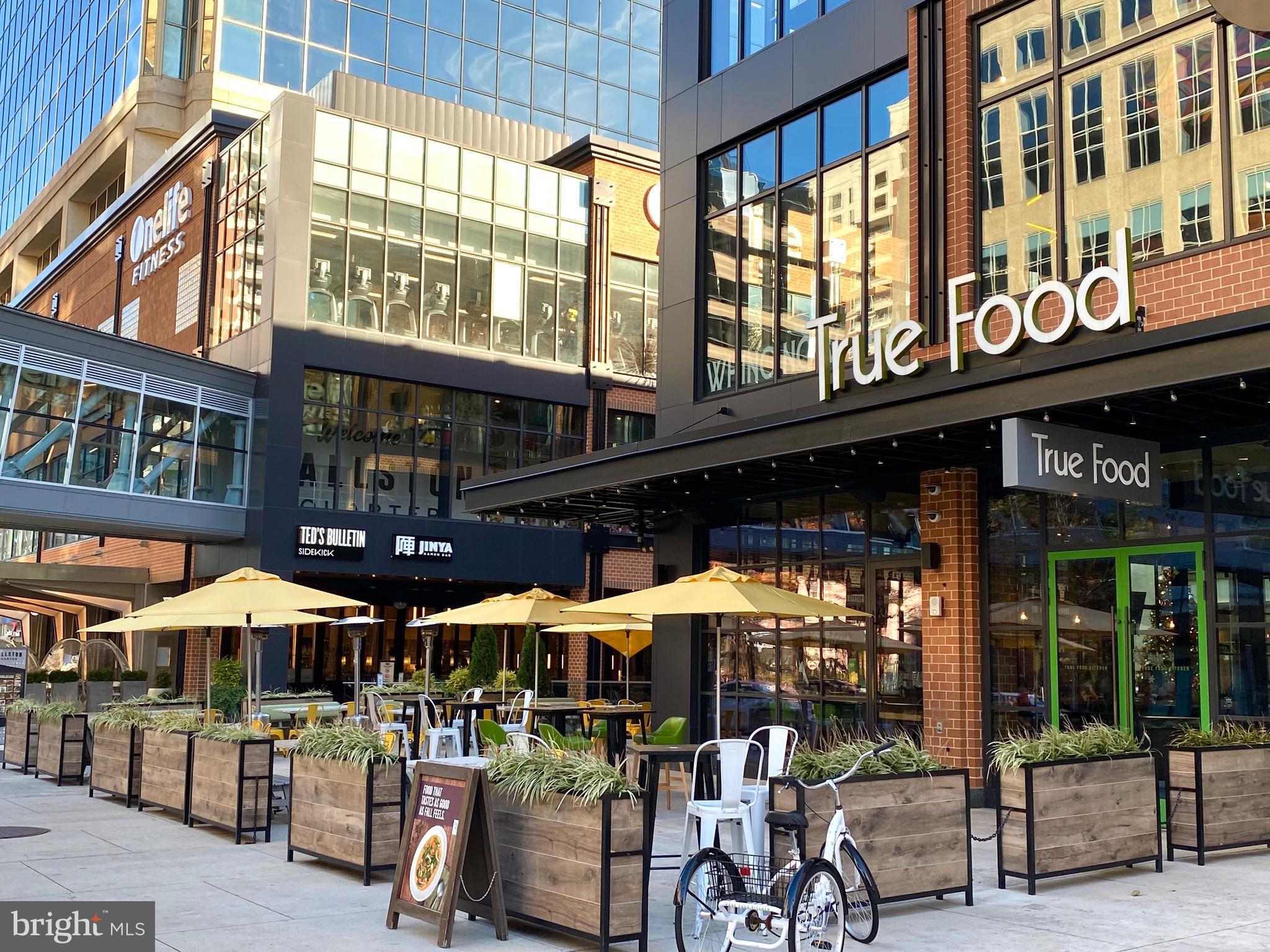 SUMMERWALK - Residential