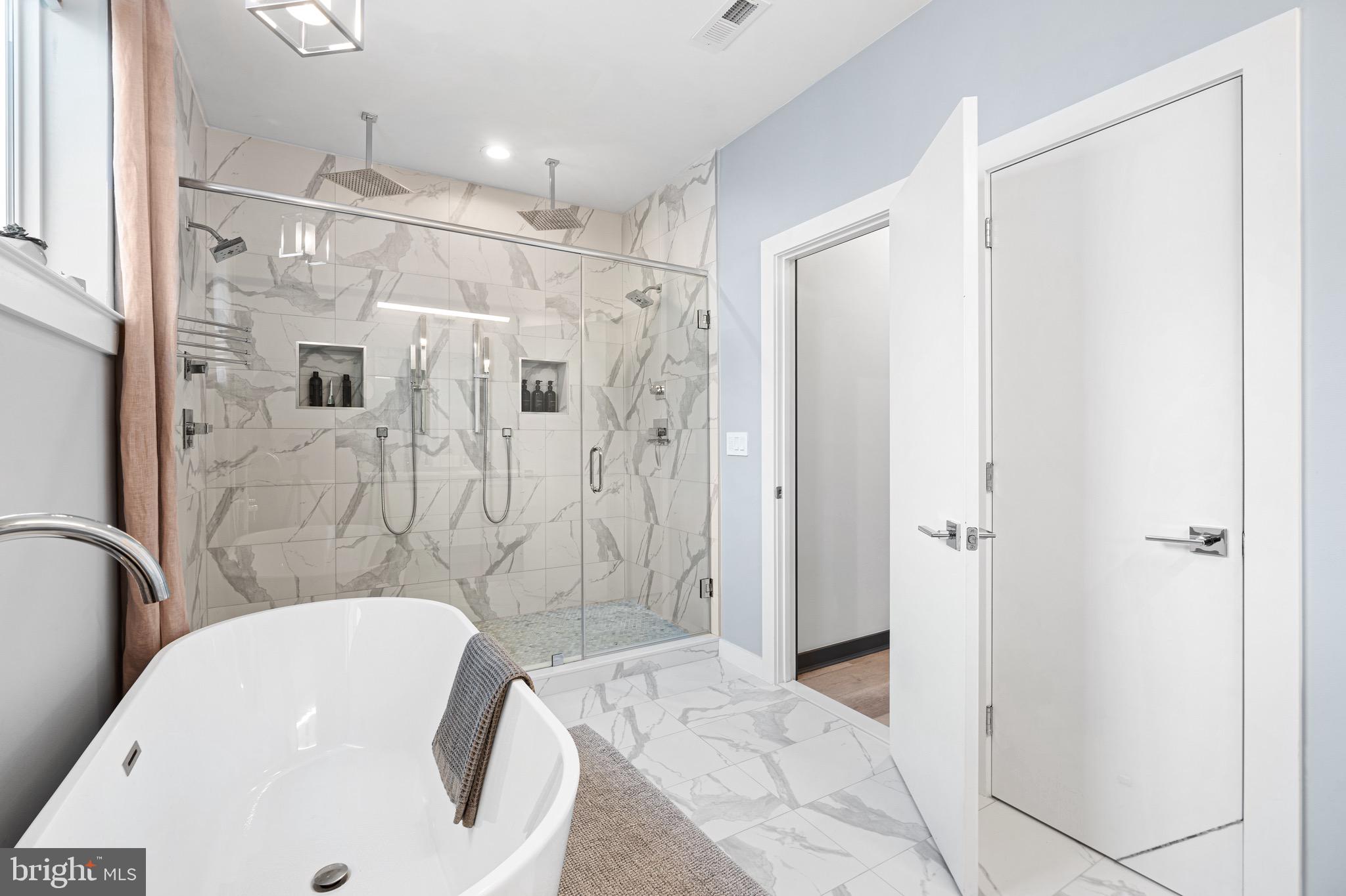 DICKINSON NARROWS - Residential