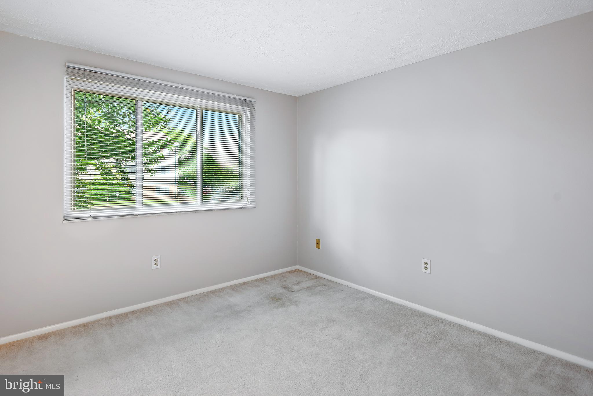 GREENFIELD COMMONS - Residential