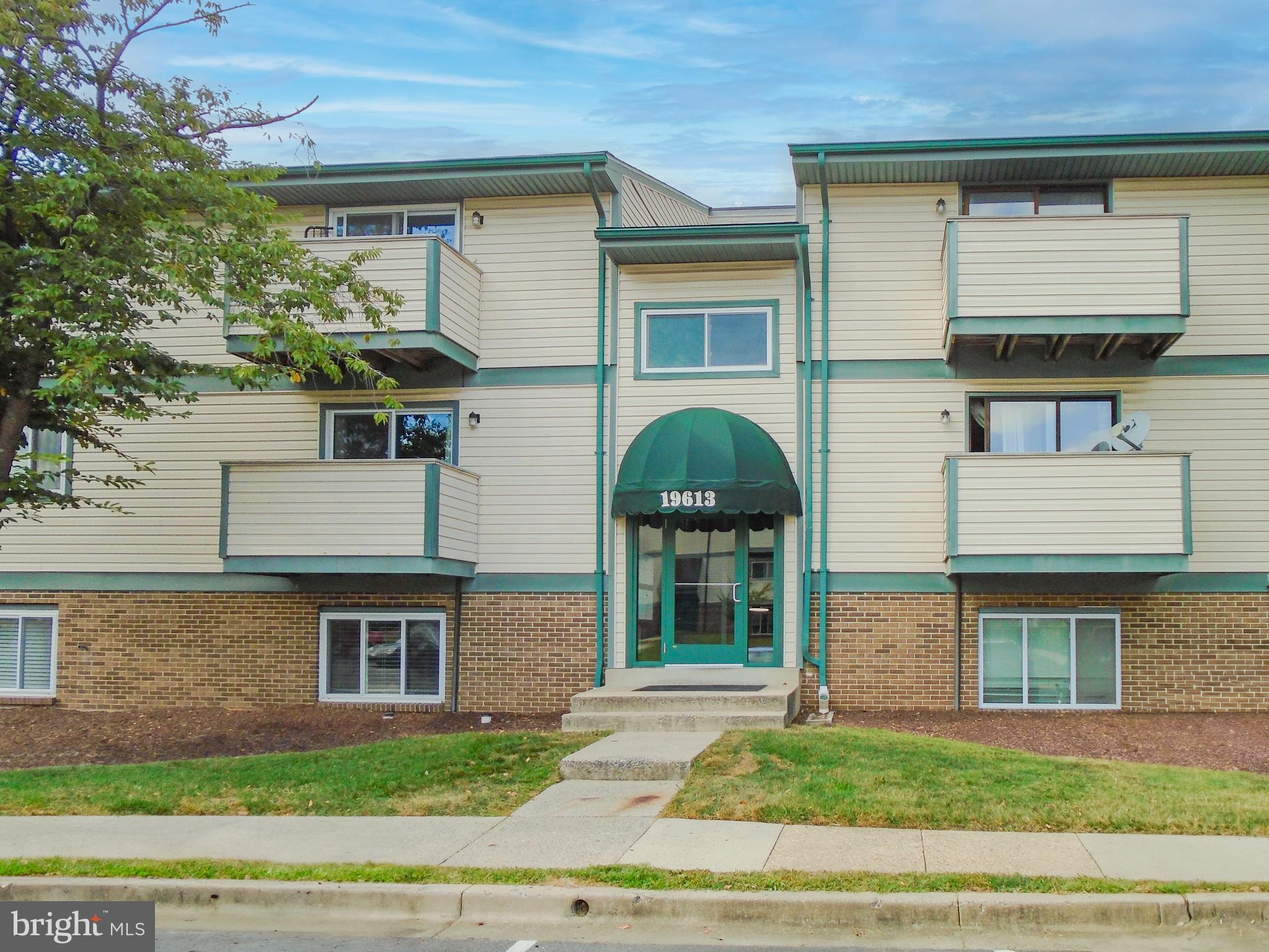 GREENFIELD COMMONS - Residential