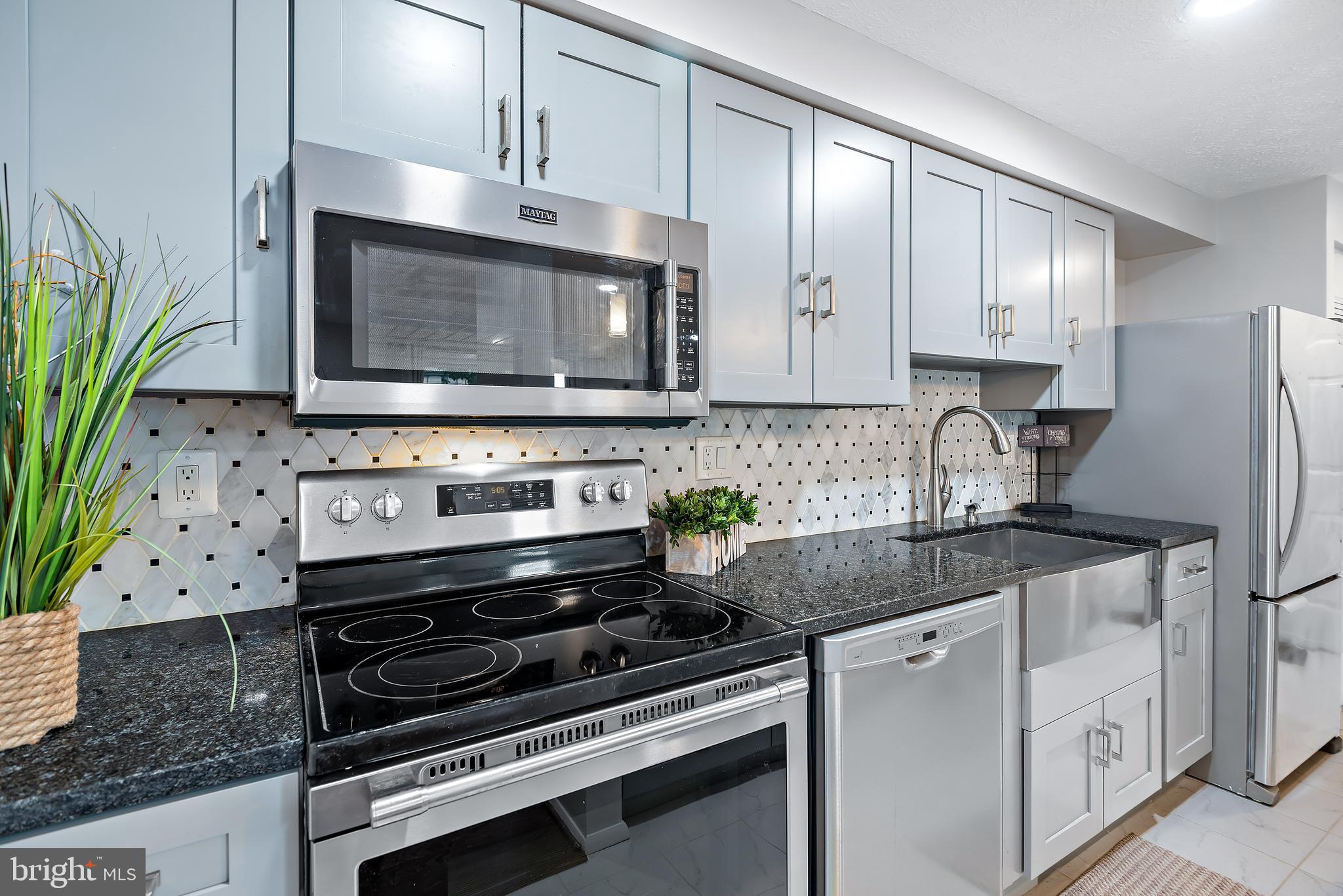 GREENFIELD COMMONS - Residential