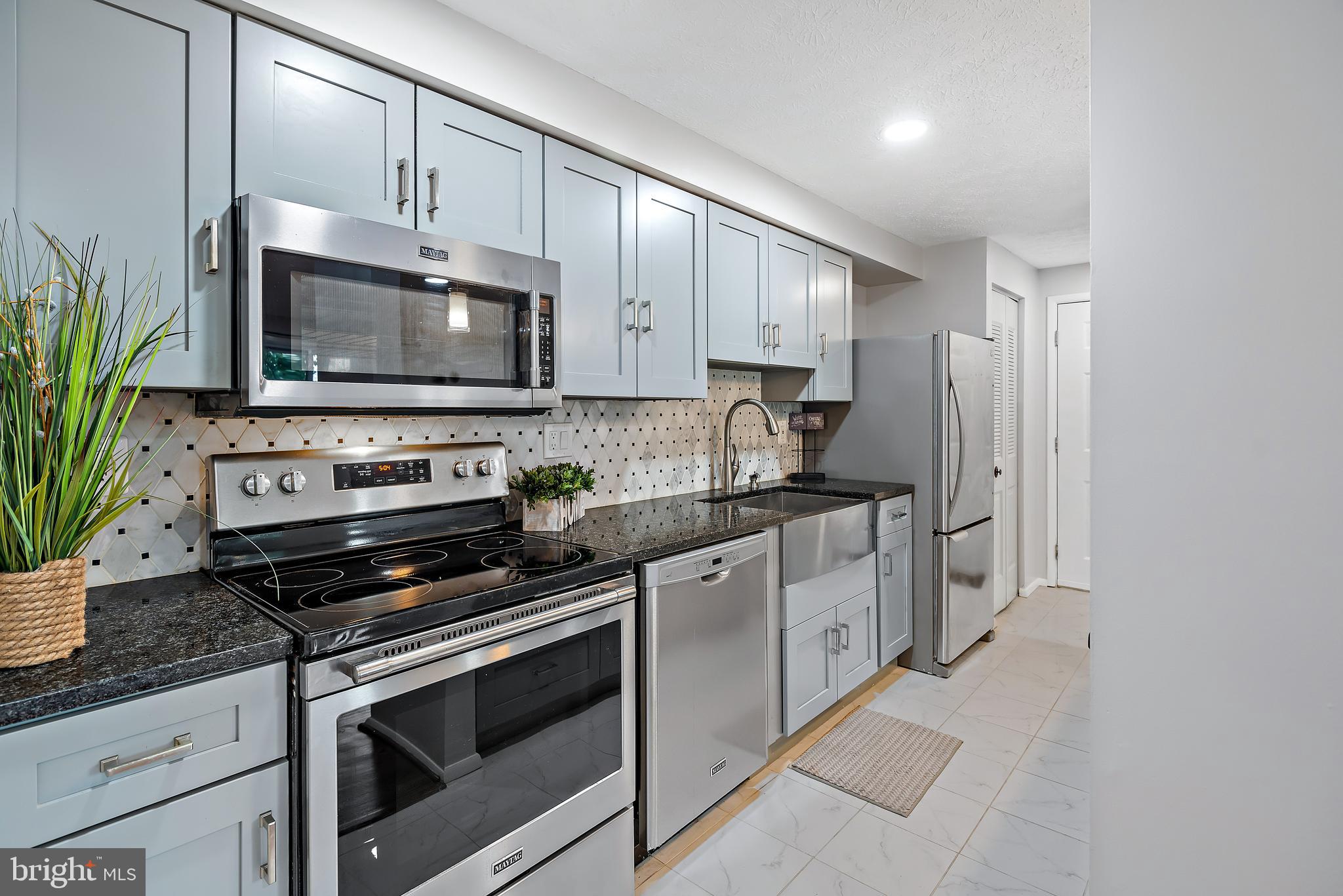 GREENFIELD COMMONS - Residential