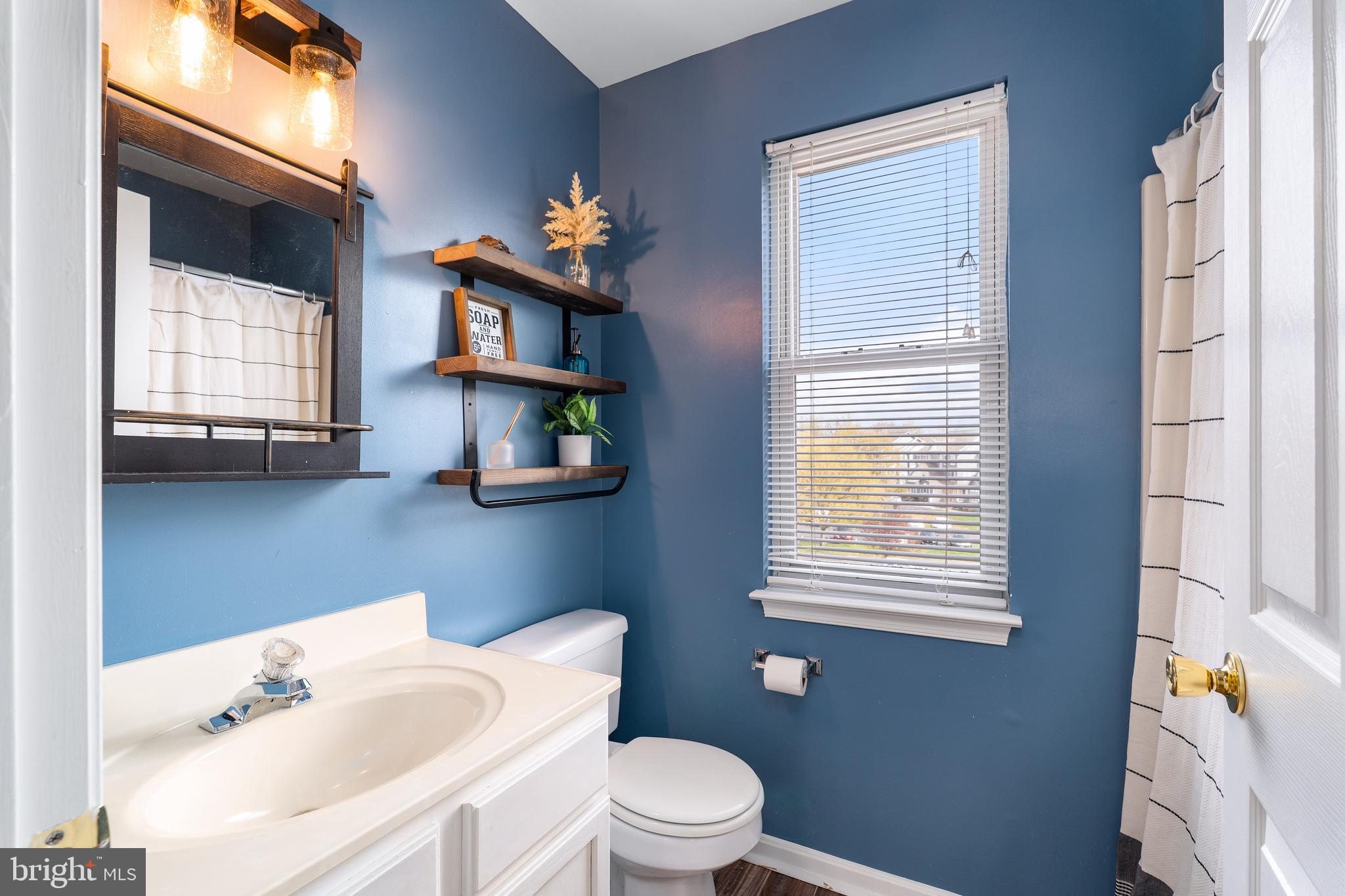 NORTH EAST ISLES - Residential