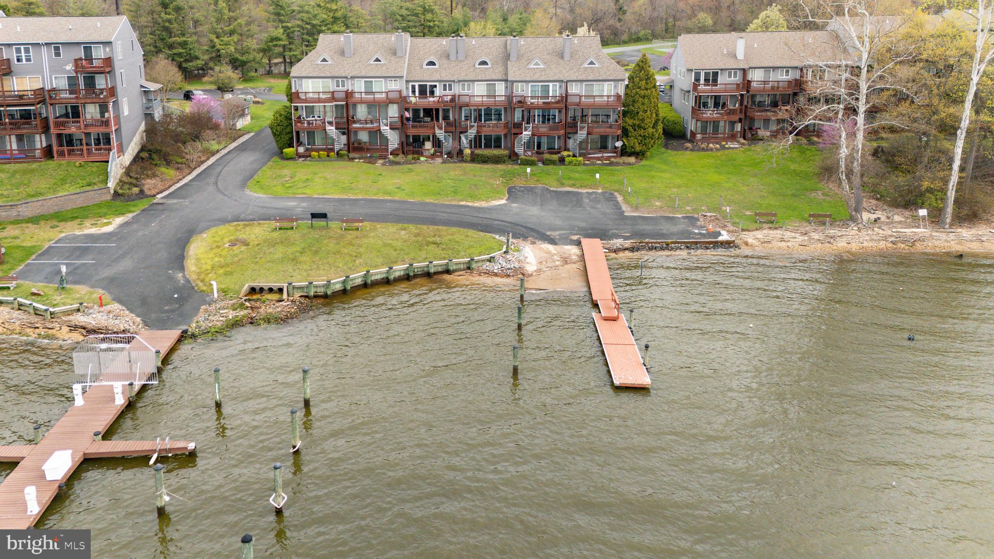 NORTH EAST ISLES - Residential