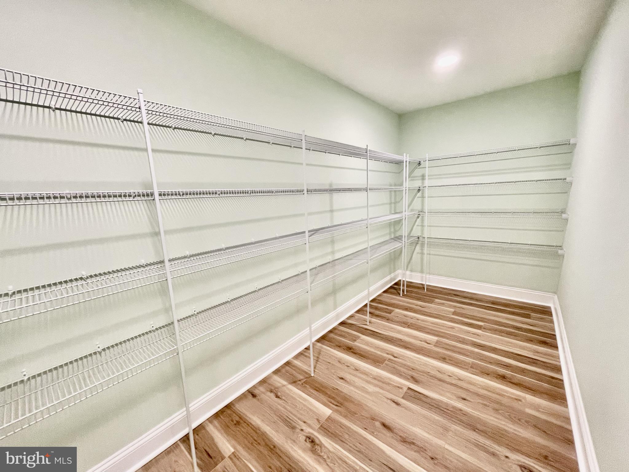 LEACHBURG - Residential