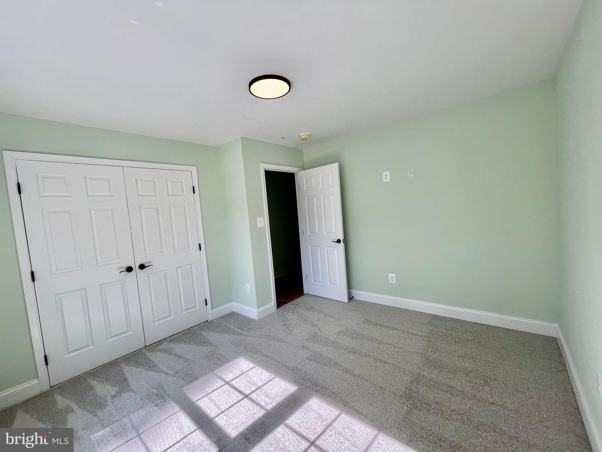 LEACHBURG - Residential