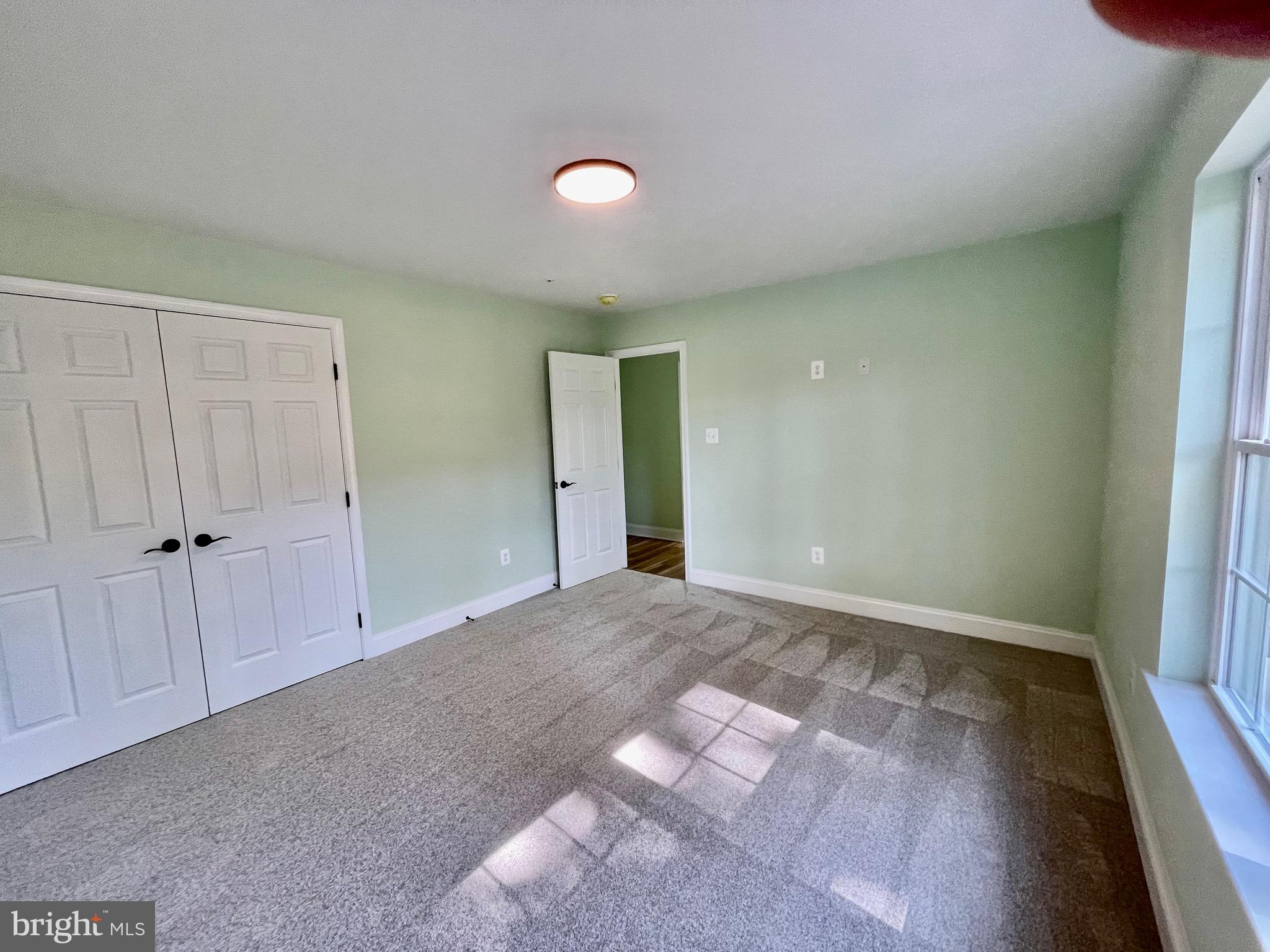 LEACHBURG - Residential