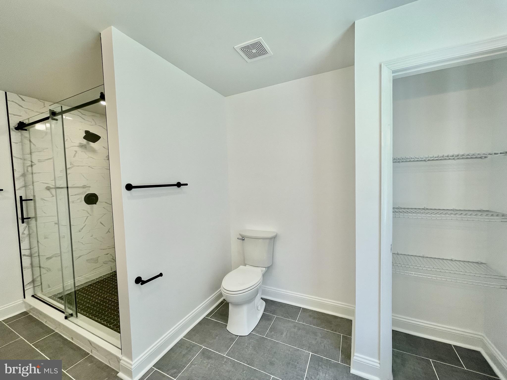 LEACHBURG - Residential